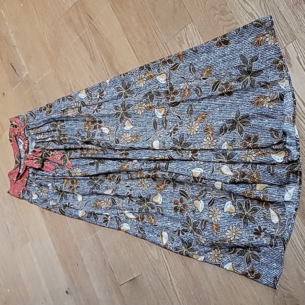 NWT Ces Femme Floral Print Tube Jumpsuit - SZ M - Picture 3 of 6